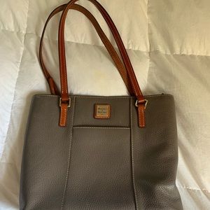 Dooney & Bourke purse